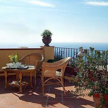 Mimosa Anacapri (Isola di Capri)