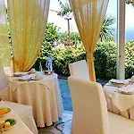 Resort Mimosa 3*